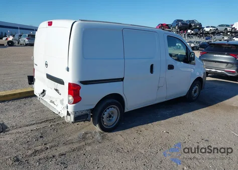 2017 Nissan Nv200 S z USA, uszkodzony, nr VIN 3N6CM0KN5HK714153